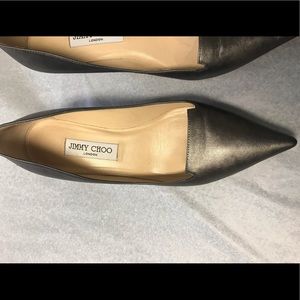 Gun color shimmer frosted leather heel